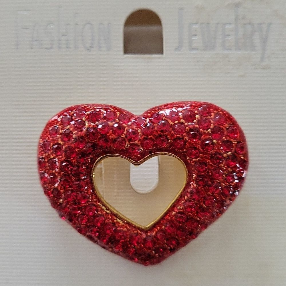 Heart Pin - Picture 2 of 4